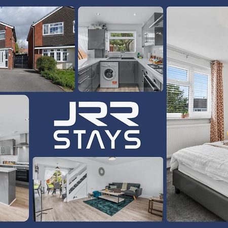 Wolverhampton - Amazing 3 Bedroom, Sleeps 6, Wi-Fi - Jrr Stays Buitenkant foto